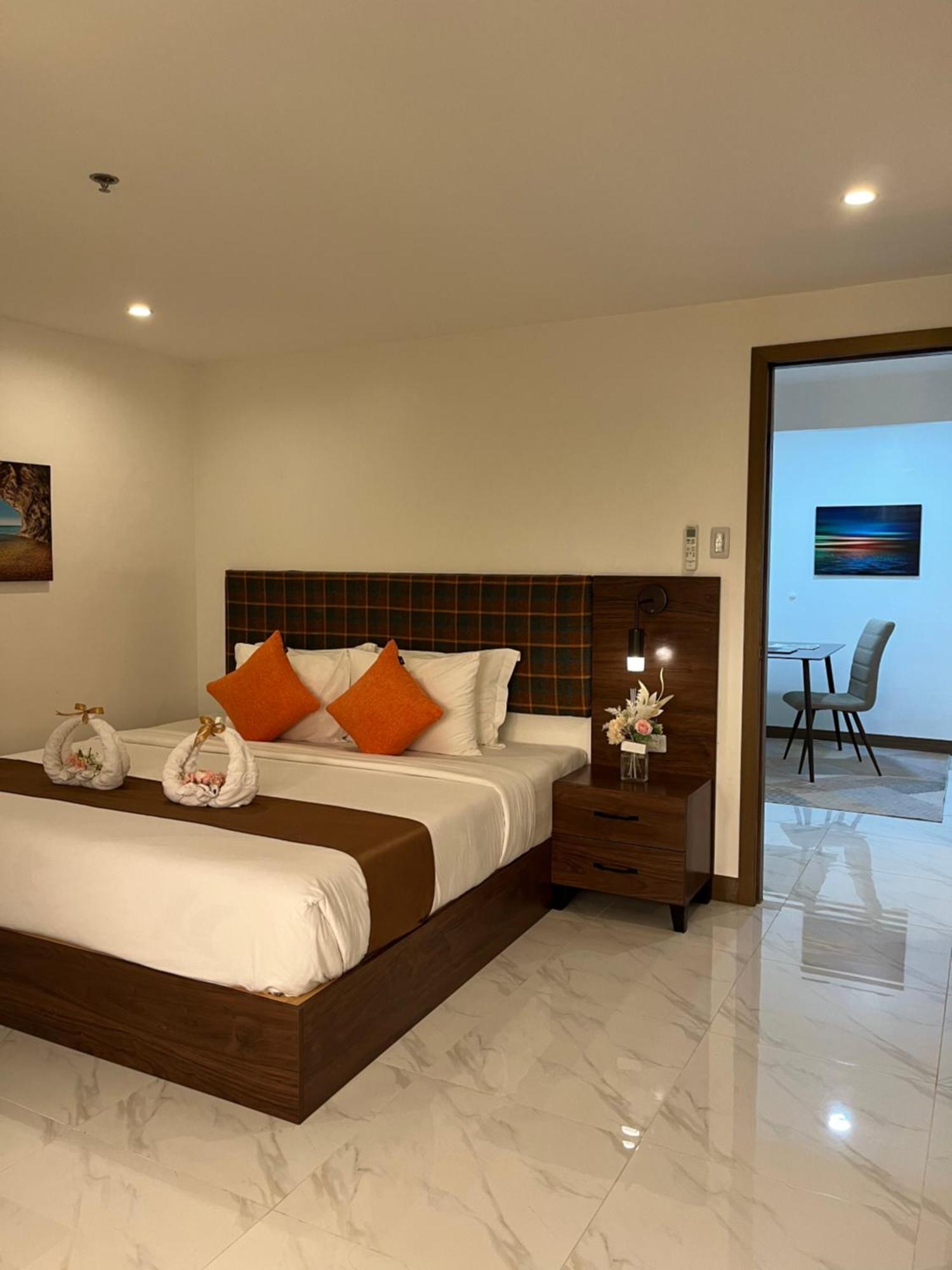 88Th Avenue Aparthotel Cebu Rom bilde