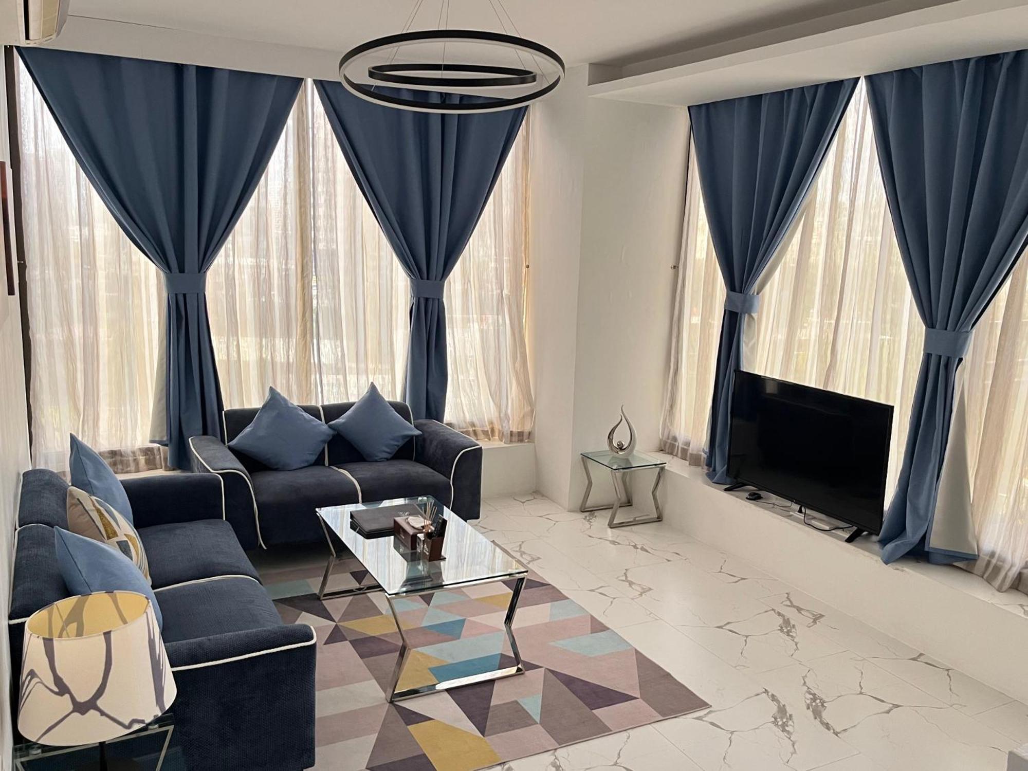 88Th Avenue Aparthotel Cebu Eksteriør bilde